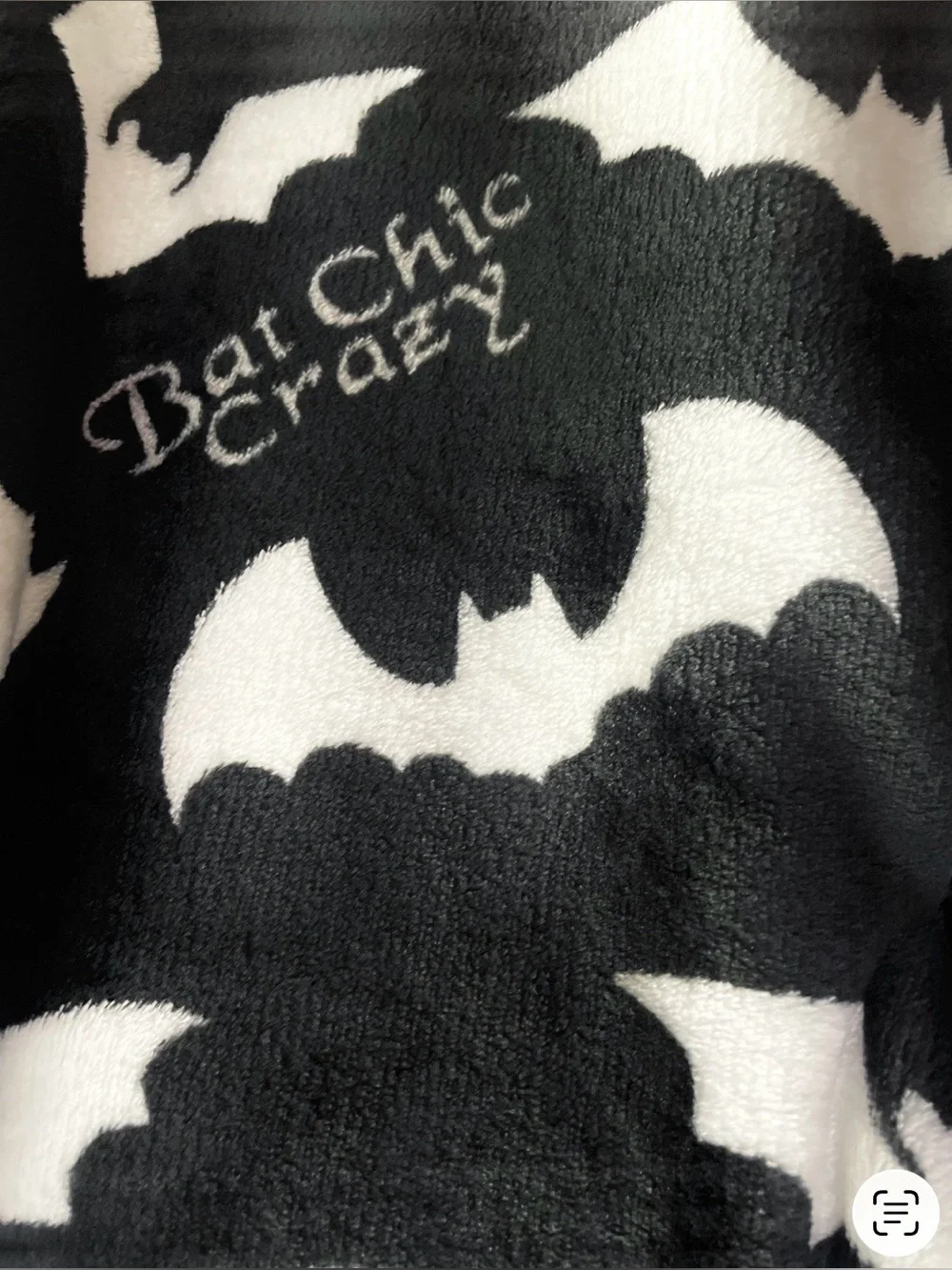 Happy Halloween bat chic